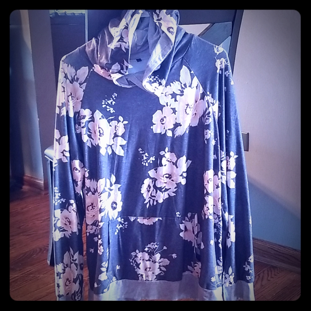 Lilly posh women's floral hoodie